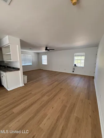 $1,500 | 5402 Gex Drive, Diamondhead, MS 39525