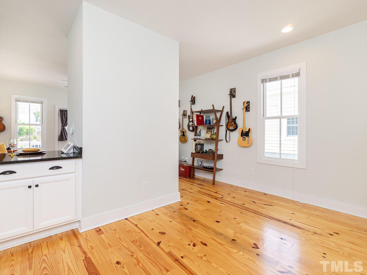217 East South Street Raleigh, NC 27601 - Photo 10 of 26 Gallery Image 10