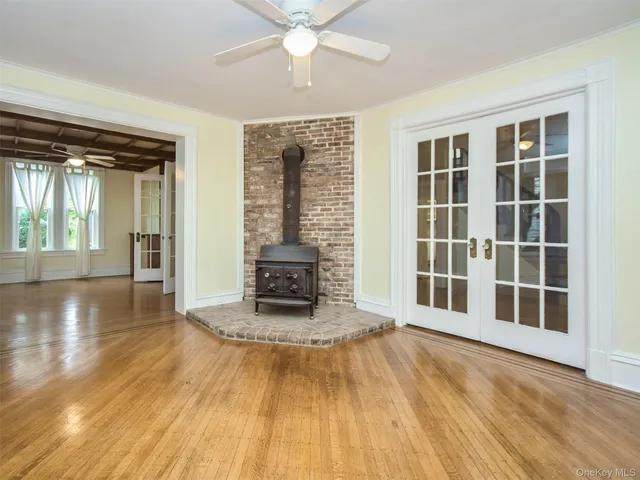 $5,000 | 27 Summit Avenue, Sea Cliff, NY 11579