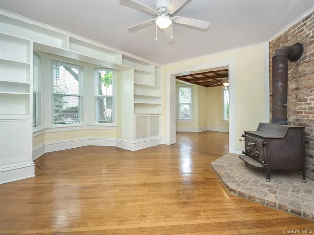 $5,000 | 27 Summit Avenue, Sea Cliff, NY 11579