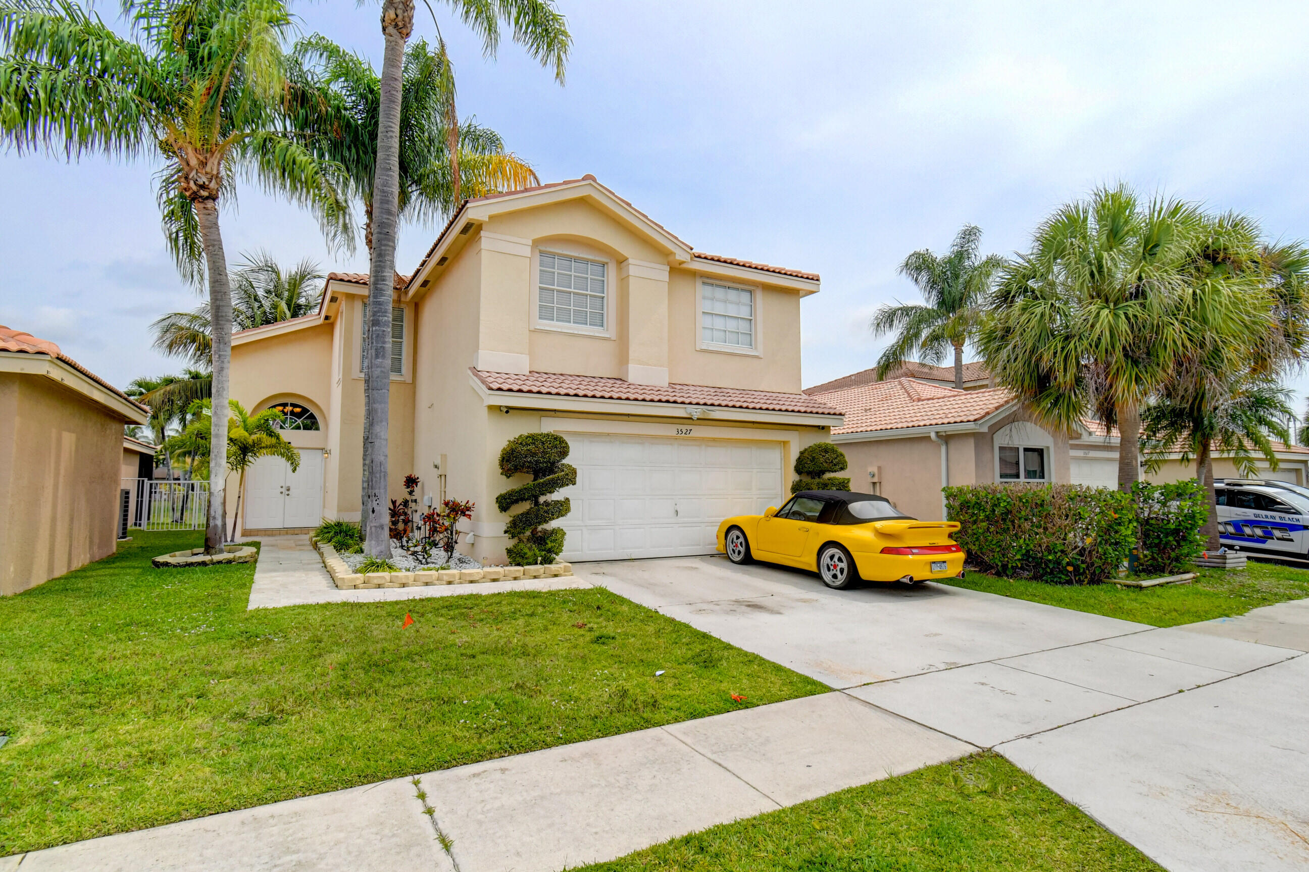 3527 Stratton Lane Boynton Beach, FL 33436 - Photo 2 of 55 21_dsc_8839_40_41_42_43