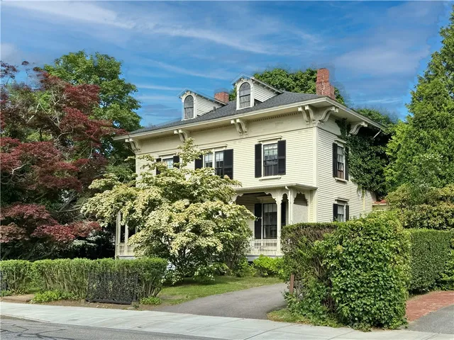 $2,499,000 | 33 Kay Street, Newport, RI 02840