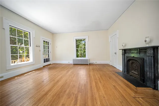 $2,499,000 | 33 Kay Street, Newport, RI 02840