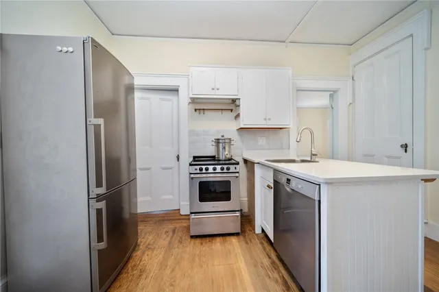 $2,499,000 | 33 Kay Street, Newport, RI 02840