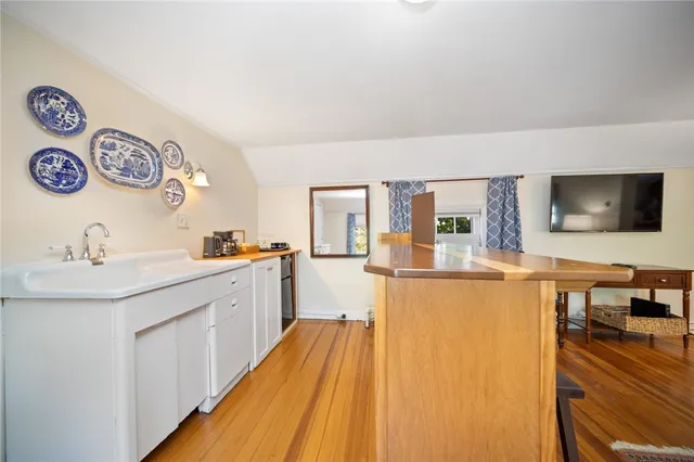 $2,499,000 | 33 Kay Street, Newport, RI 02840