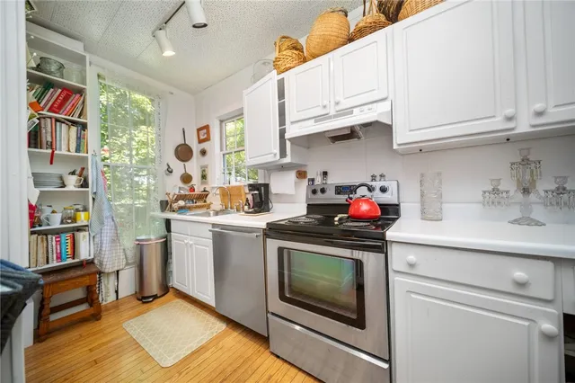 $2,499,000 | 33 Kay Street, Newport, RI 02840