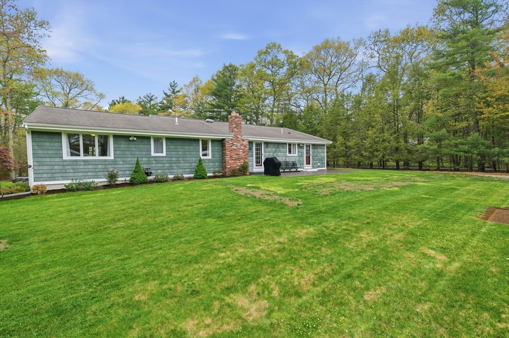 864 Locust Street Raynham, MA 02767 - Photo 22 of 34 Gallery Image 22