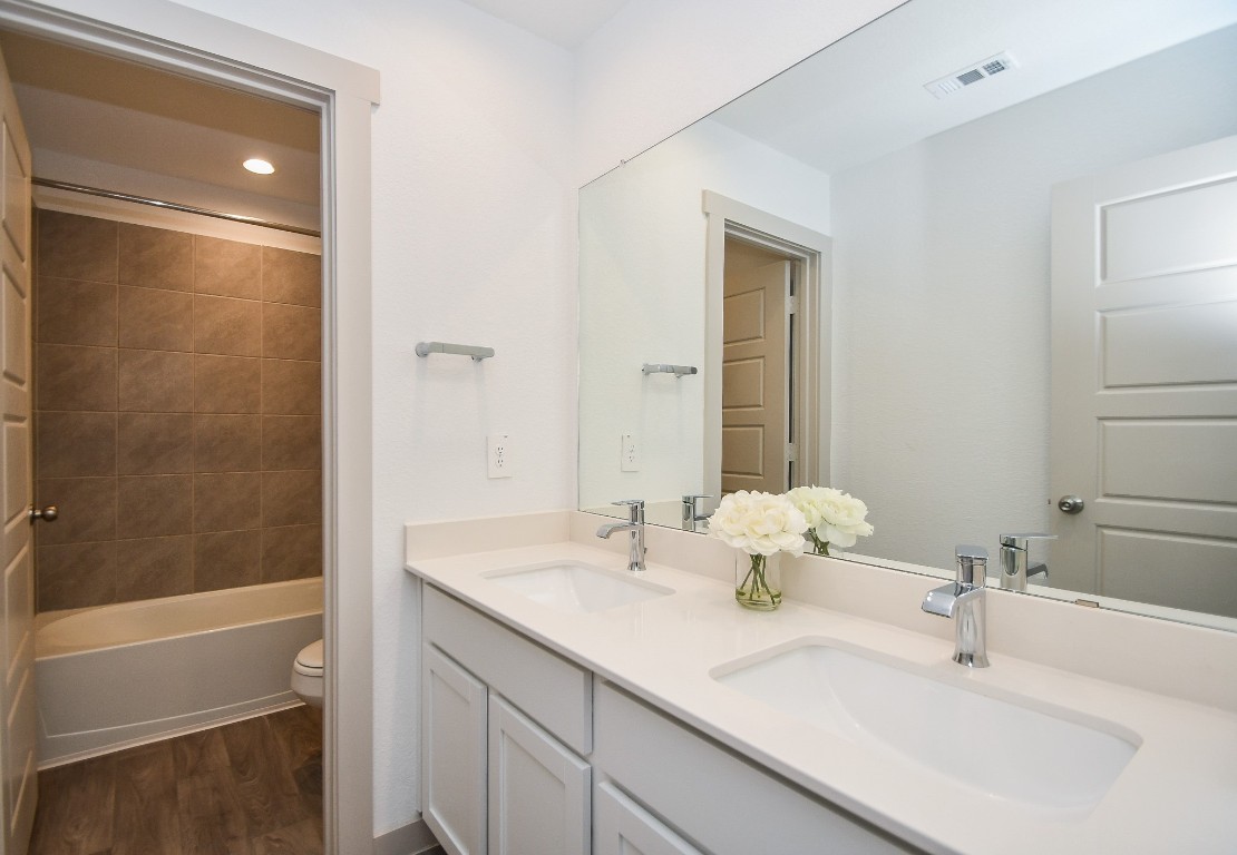 8034 House Bank Lane Rosharon, TX 77583 - Photo 25 of 32