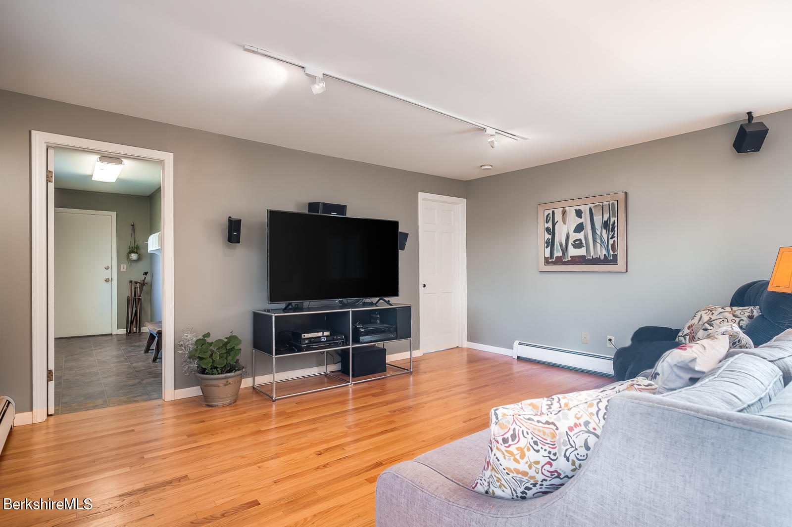 54 Sloan Road Williamstown, MA 01267 - Photo 14 of 38 Family room