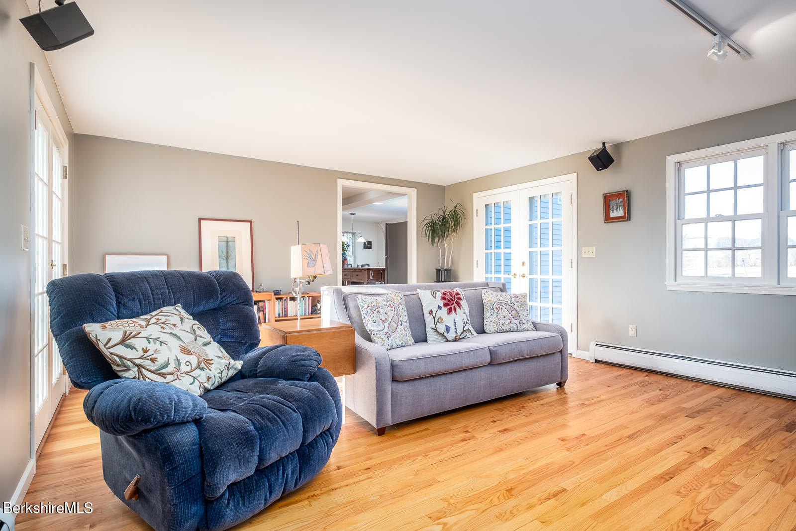 54 Sloan Road Williamstown, MA 01267 - Photo 15 of 38 Family room