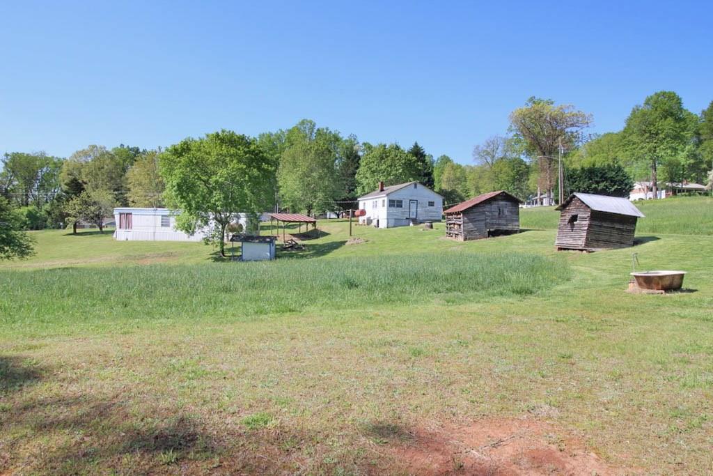 134 Shuffler Road Morganton, NC 28655 - Photo 11 of 20 Gallery Image 11