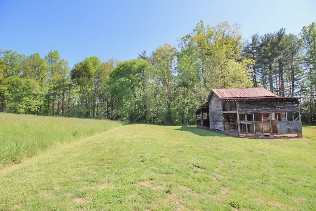 134 Shuffler Road Morganton, NC 28655 - Photo 3 of 20 Gallery Image 3