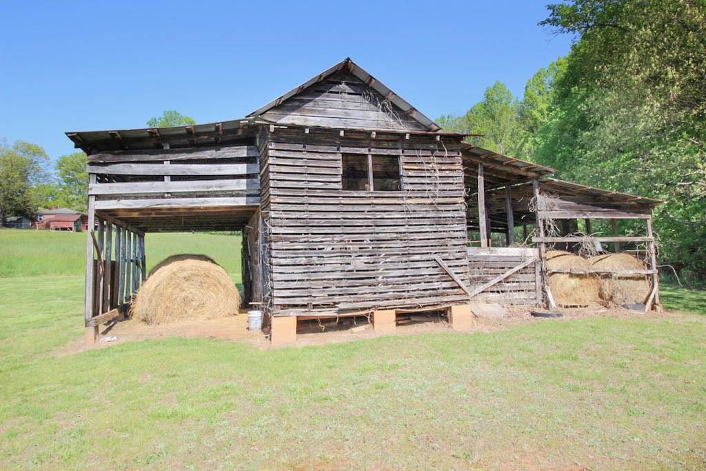 134 Shuffler Road Morganton, NC 28655 - Photo 5 of 20 Gallery Image 5