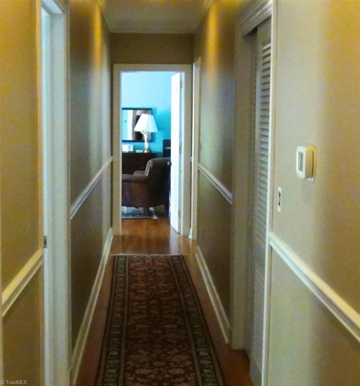 1600 Davidson Road High Point, NC 27262 - Photo 18 of 25 Hallway