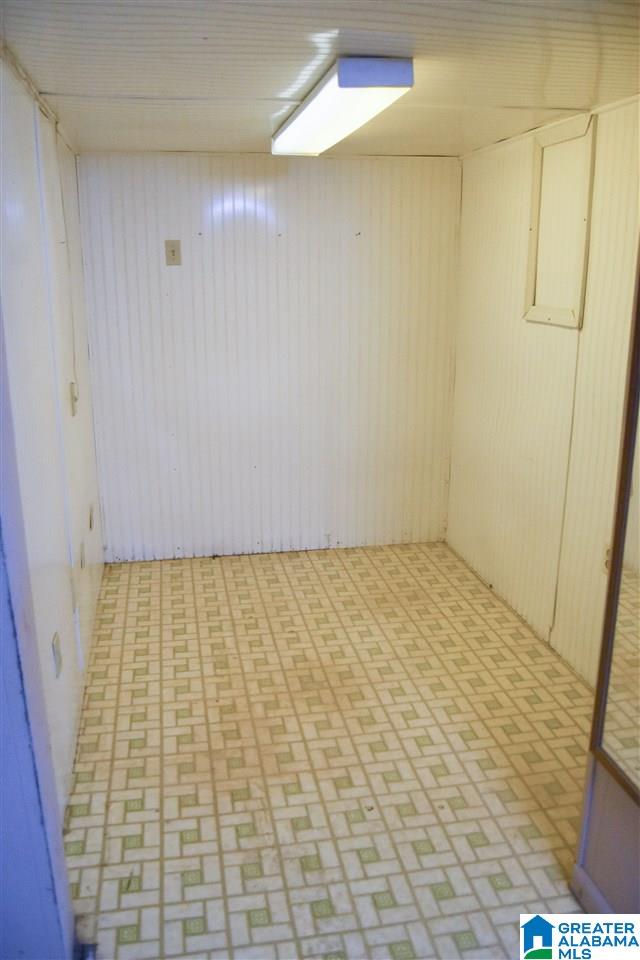 217 Old County Rd 109 Anniston, AL 36201 - Photo 21 of 26