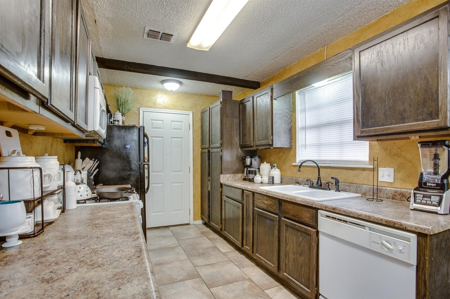 6508 25th Street Lubbock, TX 79407 - Photo 4 of 10 Photo 4