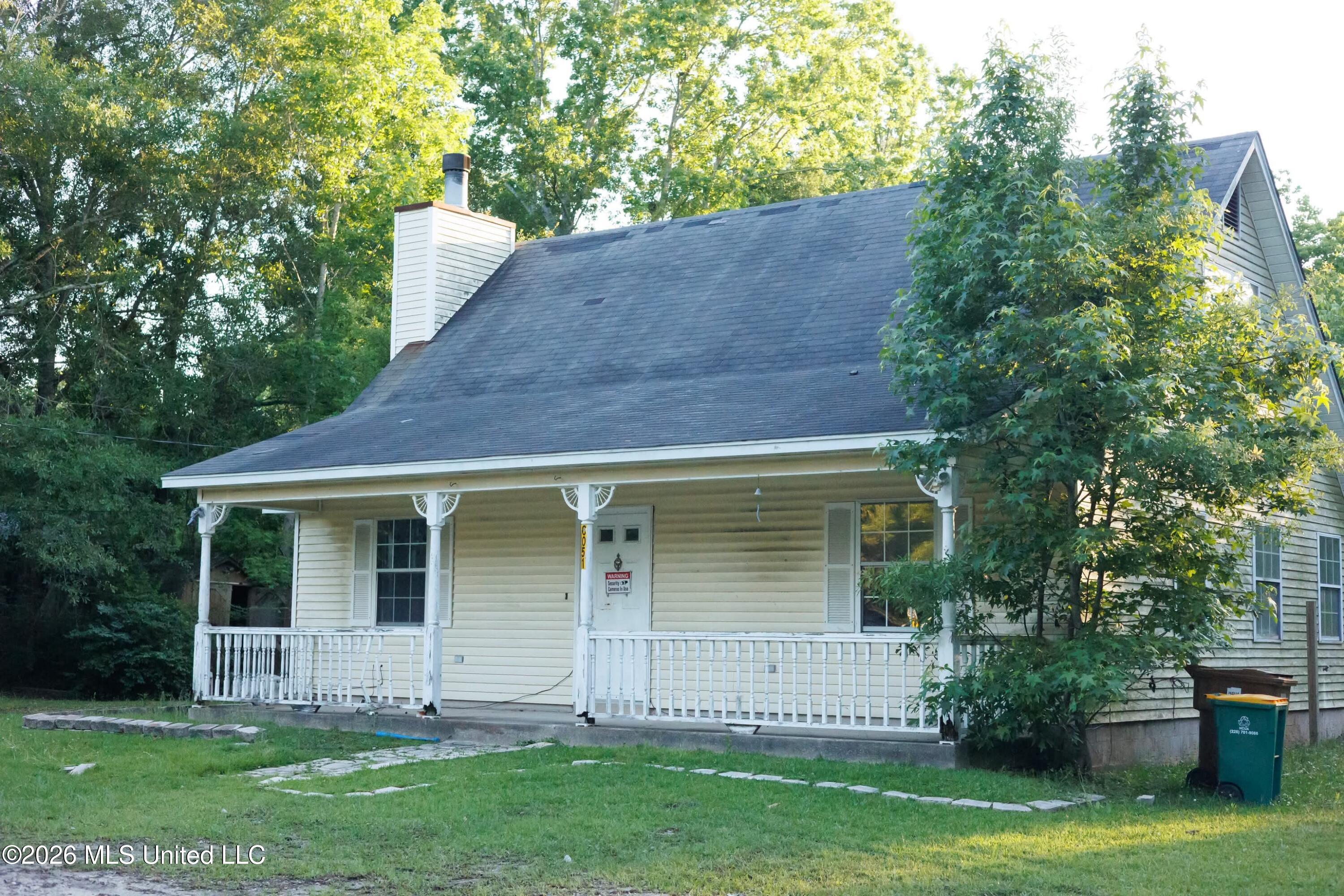 6051 Daugherty Road Long Beach, MS 39560 - Photo 2 of 13 44f832ac732179a784599f491ccc1a16