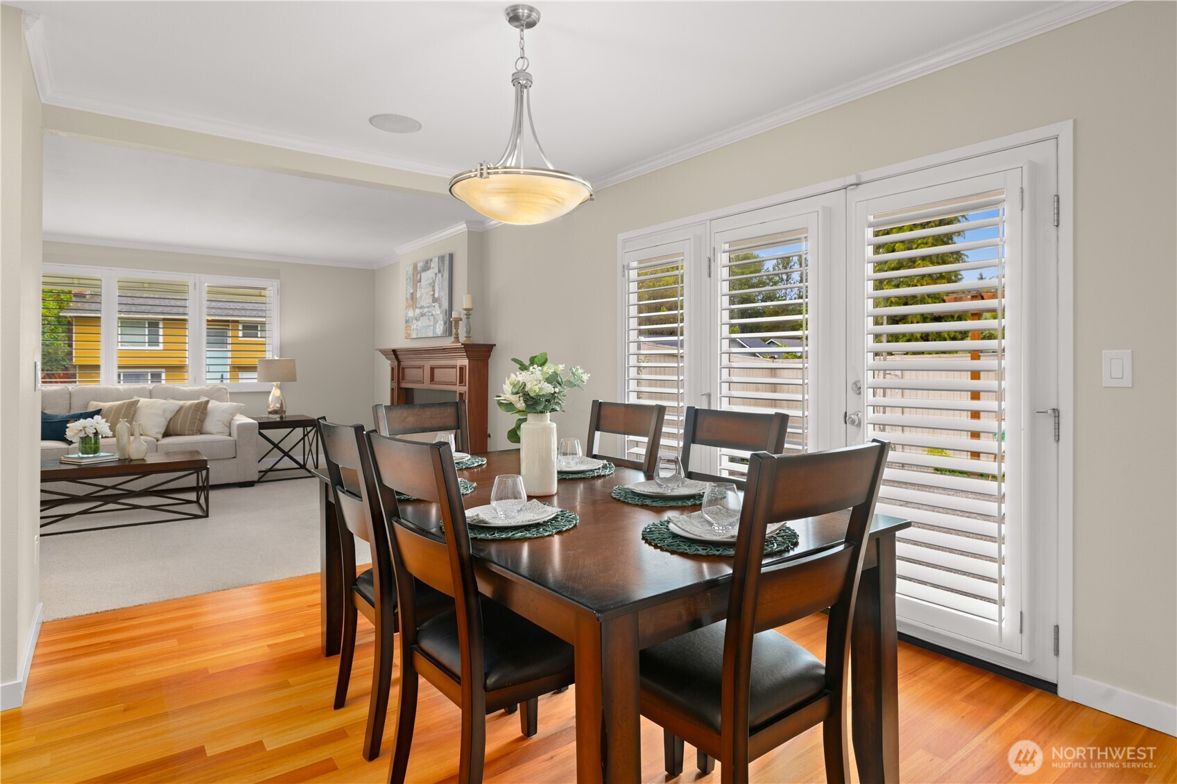 14518 112th Avenue Northeast Kirkland, WA 98034 - Photo 10 of 38