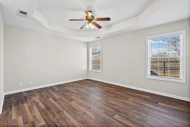 $2,300 | 1002 Hendricks Court, Clarksville, TN 37040