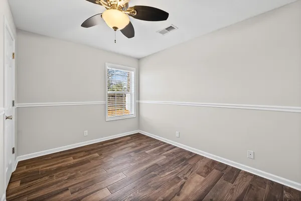 $2,100 | 1002 Hendricks Court, Clarksville, TN 37040