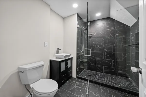 $2,100 | 1002 Hendricks Court, Clarksville, TN 37040