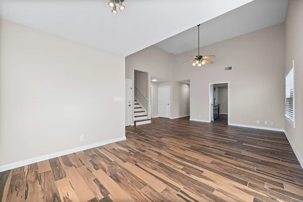 $2,100 | 1002 Hendricks Court, Clarksville, TN 37040