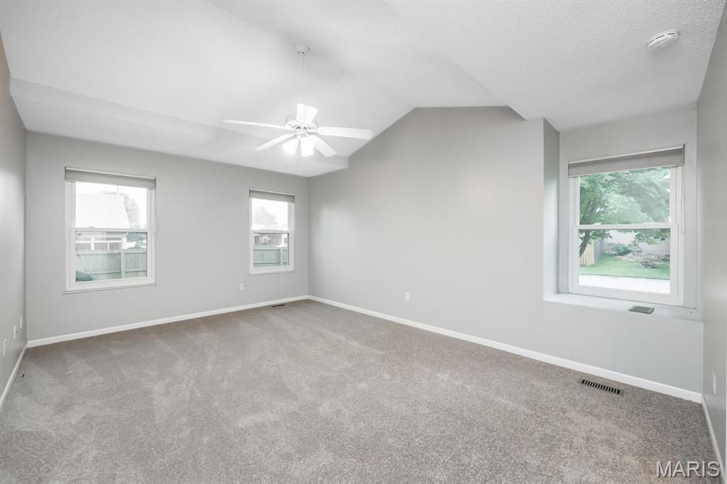 3246 Hunters Way Belleville, IL 62221 - Photo 14 of 29