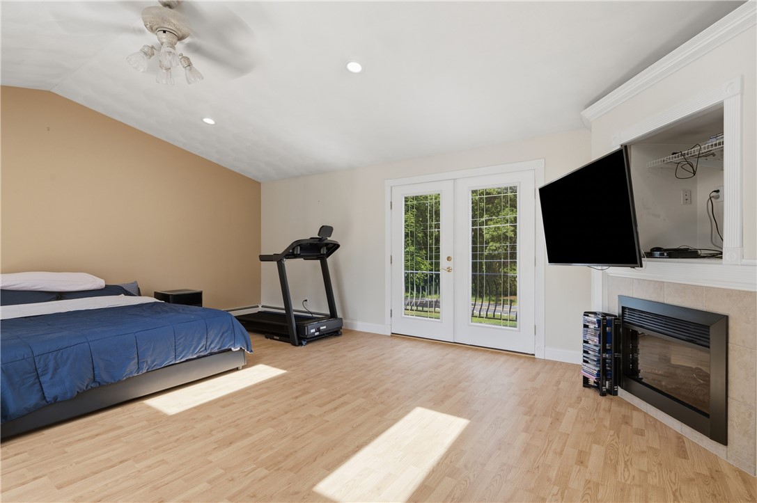 294 Sawmill Road Glocester, RI 02857 - Photo 10 of 39