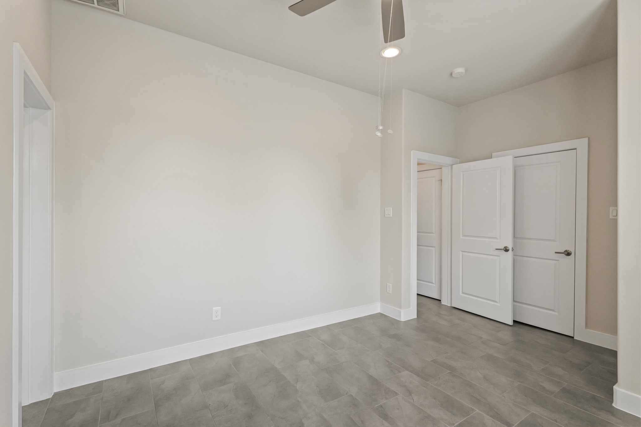 906 West 17th Street, Unit E Houston, TX 77008 - Photo 11 of 36