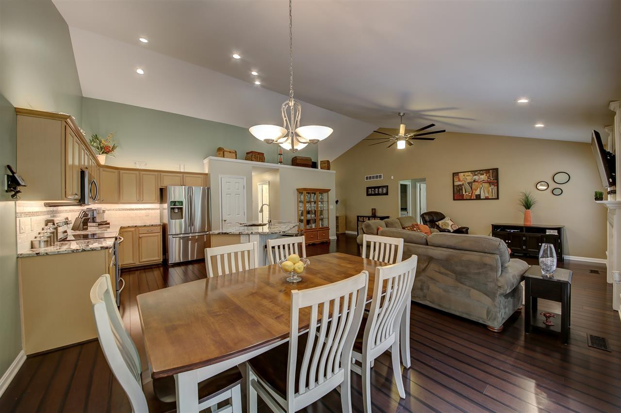 1172 Hunters Ridge Hebron, KY 41048 - Photo 7 of 30 Gallery Image 7