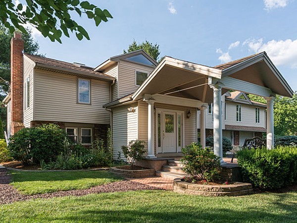 76 Appledor Road Framingham, MA 01701 - Photo 1 of 26