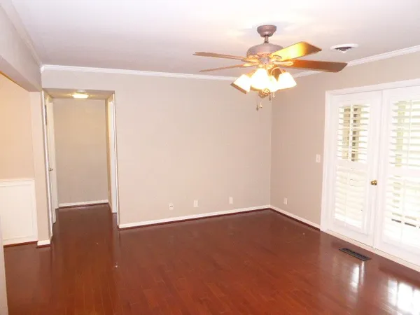 $1,400 | 5025 Hillsboro Pike, Unit 15Z, Nashville, TN 37215