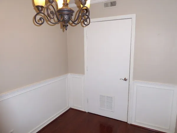 $1,400 | 5025 Hillsboro Pike, Unit 15Z, Nashville, TN 37215