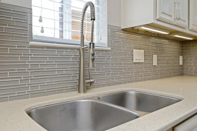 $2,395 | 502 3rd Avenue, Destin, FL 32541