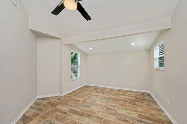 $2,395 | 502 3rd Avenue, Destin, FL 32541