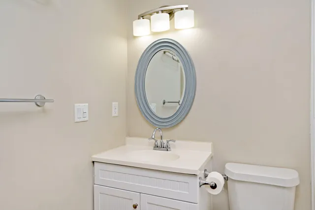 $2,395 | 502 3rd Avenue, Destin, FL 32541