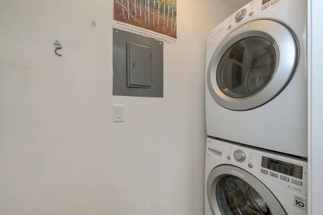 $2,395 | 502 3rd Avenue, Destin, FL 32541