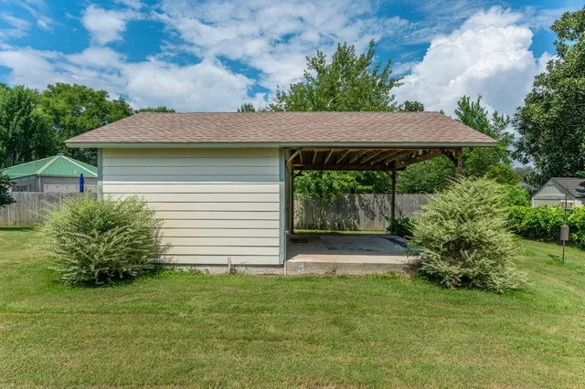 $2,395 | 502 3rd Avenue, Destin, FL 32541