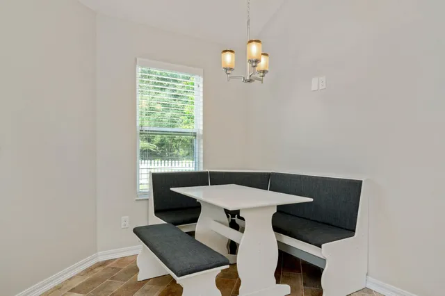 $2,395 | 502 3rd Avenue, Destin, FL 32541