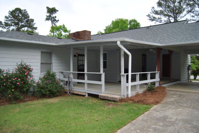 6298 Thomaston Road Macon, GA 31220 - Photo 7 of 33 a view of a house with a yard