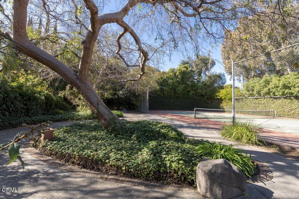 893 Gainsborough Drive Pasadena, CA 91107 - Photo 44 of 62 893_Gainsborough_Gallery_045