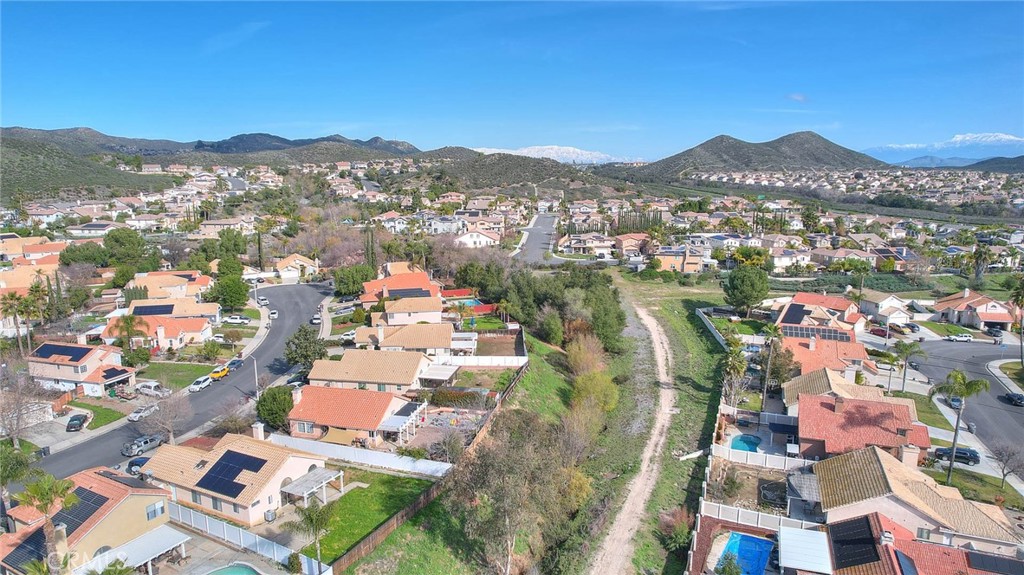 39220 Cala Del Valle Murrieta, CA 92562 - Photo 44 of 47 an aerial view of a city