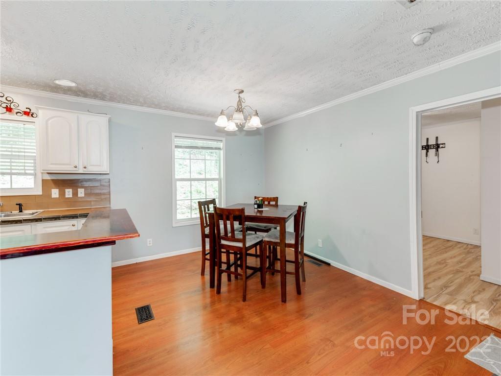 3402 Old Highway 18 Road Morganton, NC 28655 - Photo 8 of 31 Gallery Image 8