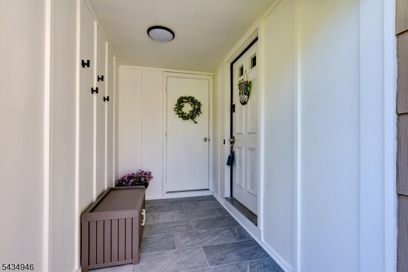 539 Lyme Rock Road Bridgewater, NJ 08807 - Photo 3 of 35