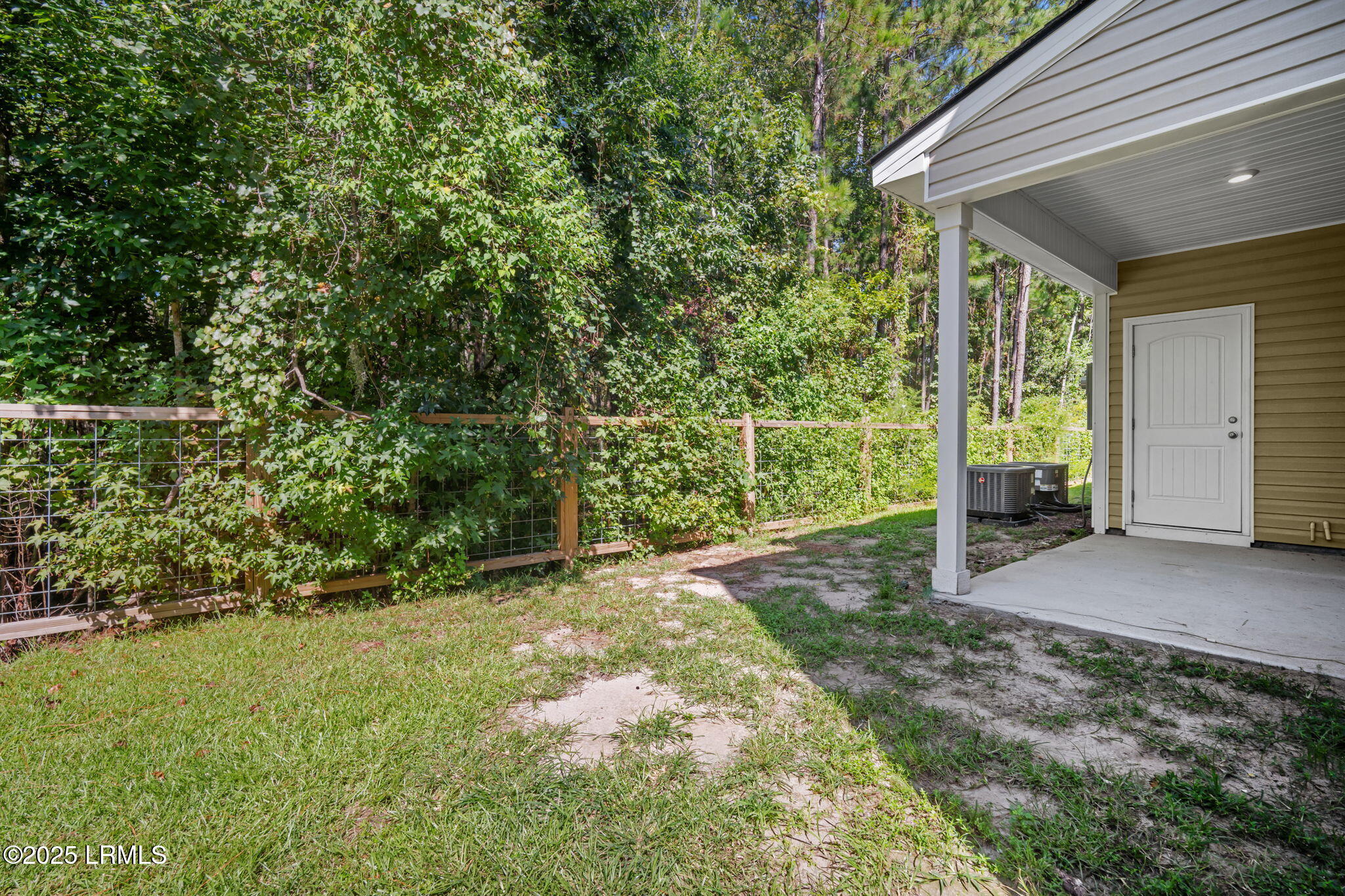 222 Admiration Avenue Beaufort, SC 29906 - Photo 23 of 23 11-web-or-mls-DSC02409
