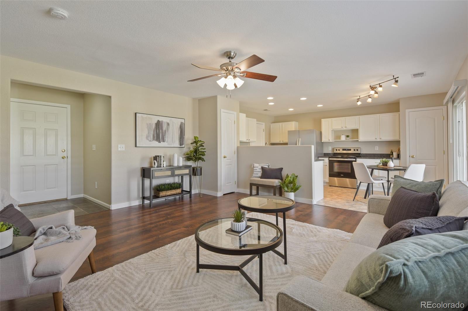 9723 Marmot Ridge Circle Littleton, CO 80125 - Photo 6 of 36