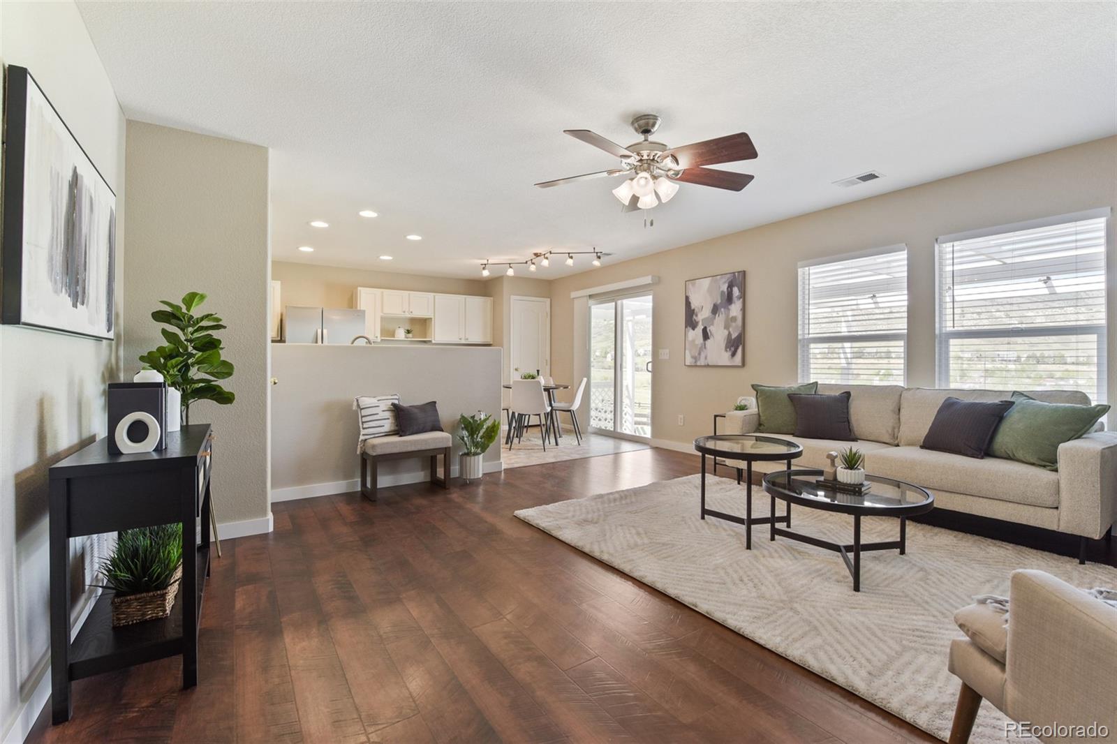 9723 Marmot Ridge Circle Littleton, CO 80125 - Photo 8 of 36
