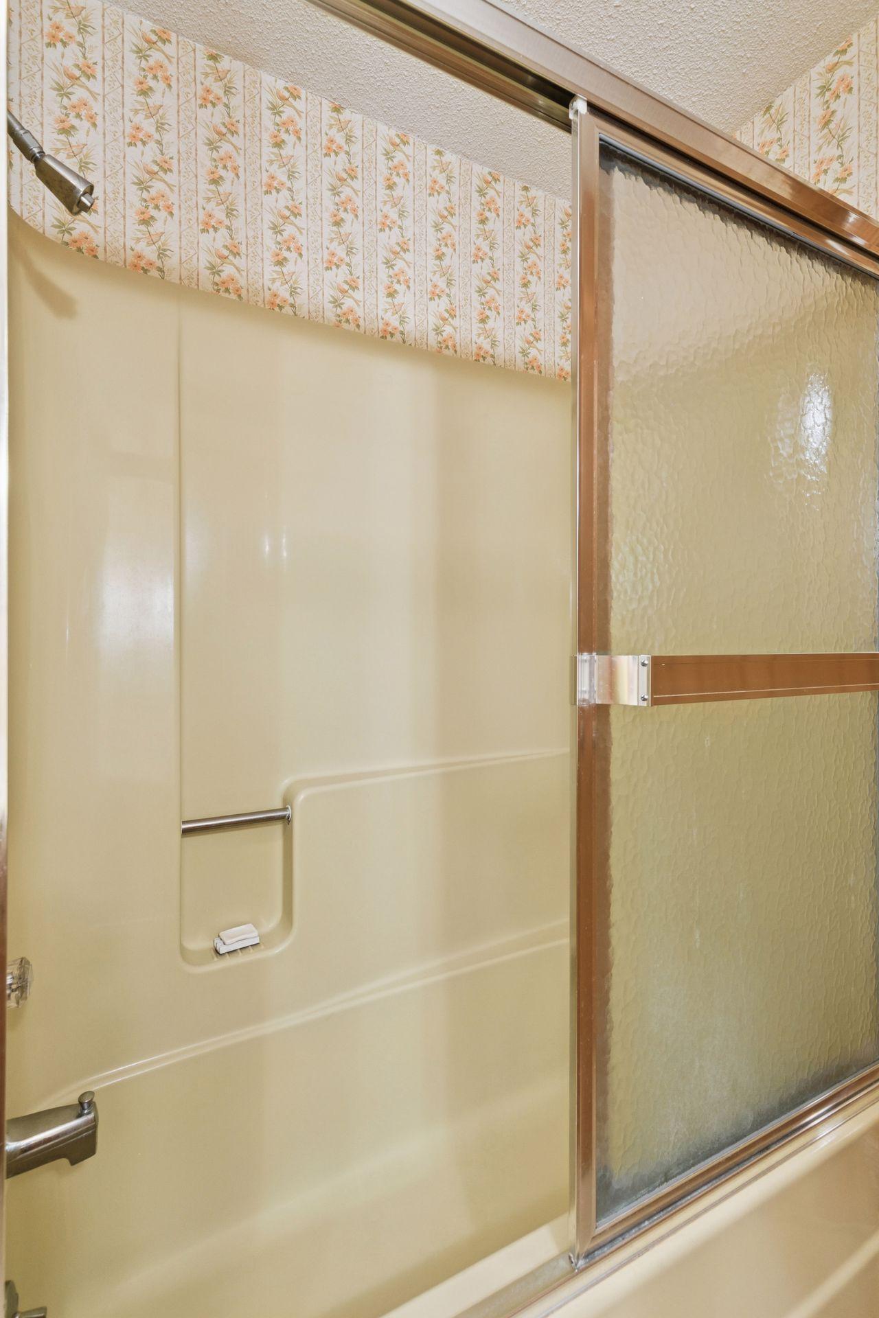 3925 Victoria Street Minnetonka, MN 55345 - Photo 26 of 39