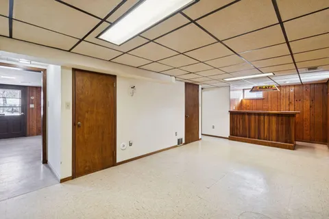 $585,000 | 3925 Victoria Street, Minnetonka, MN 55345