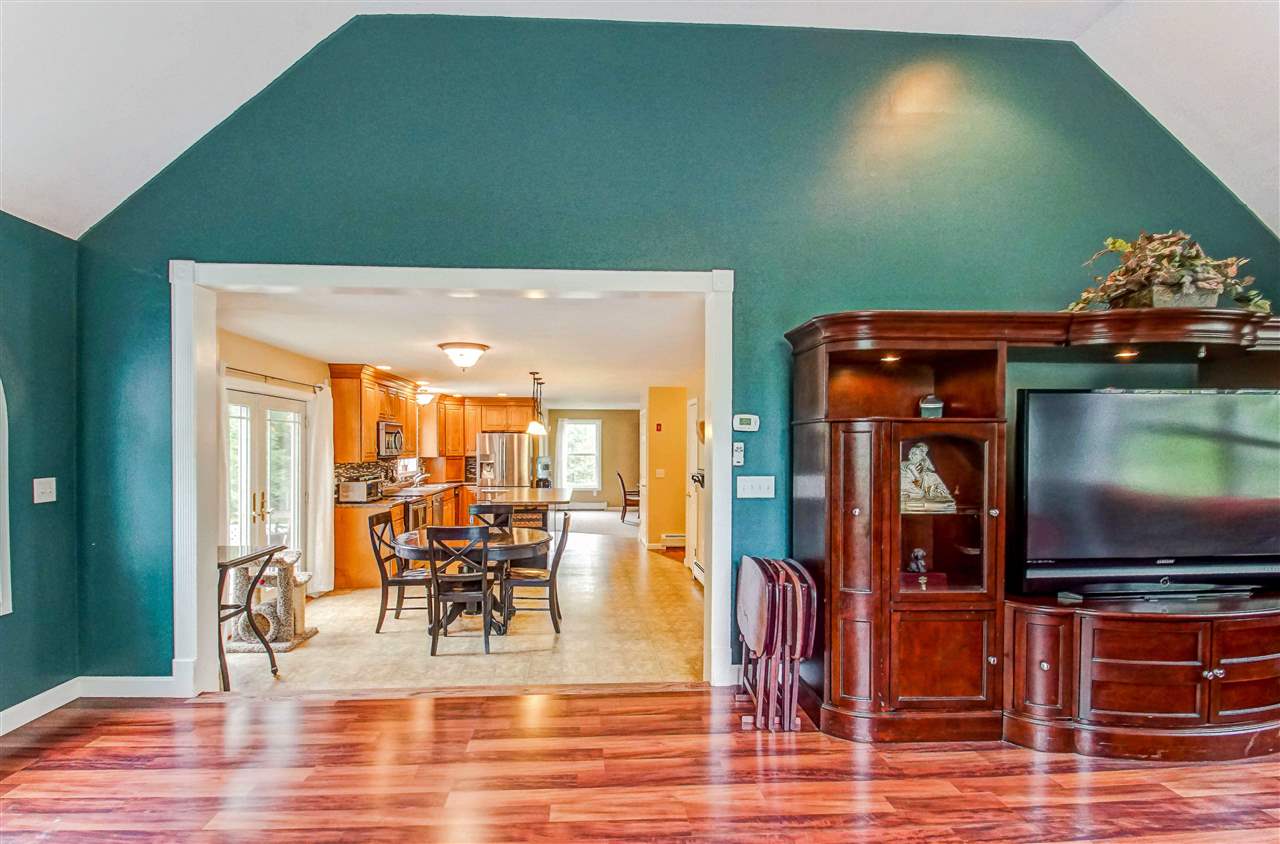 101 Winkley Farm Lane Rochester, NH 03867 - Photo 13 of 40